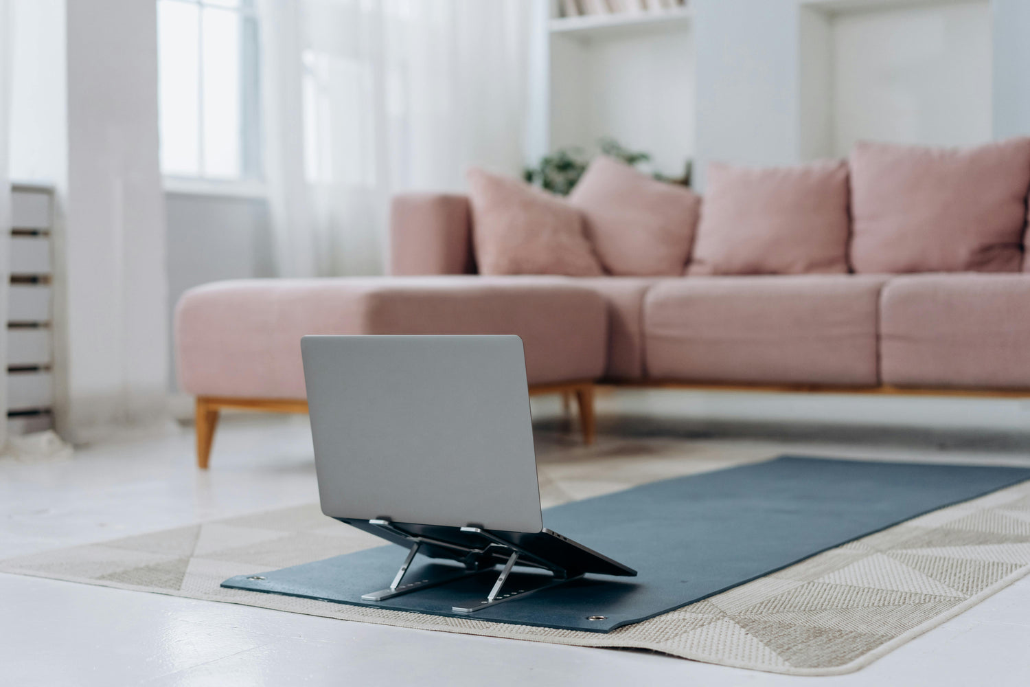 Laptop & Mobile Gadgets